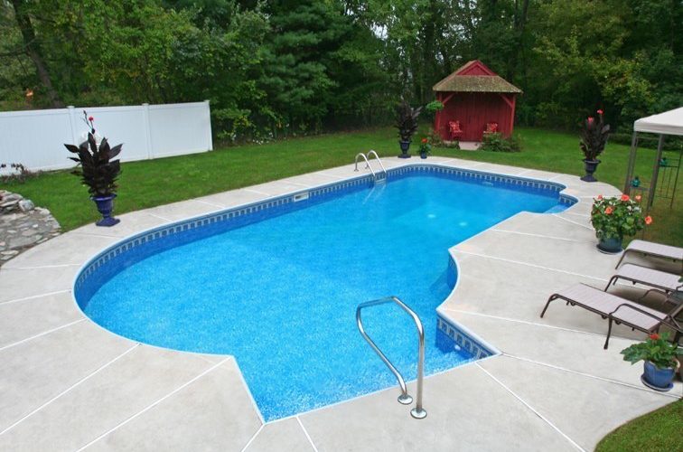 2B Keyhole Inground Pool - Ghent, NY