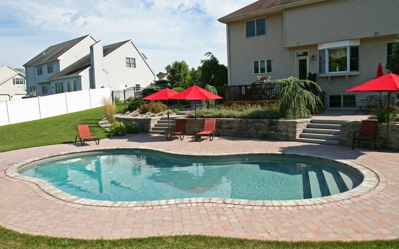 40C Mountain Pond Inground Pool - Germantown, NY