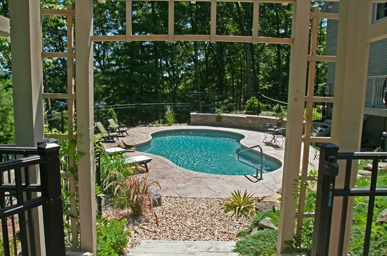 42C Mountain Pond Inground Pool - Valatie, NY