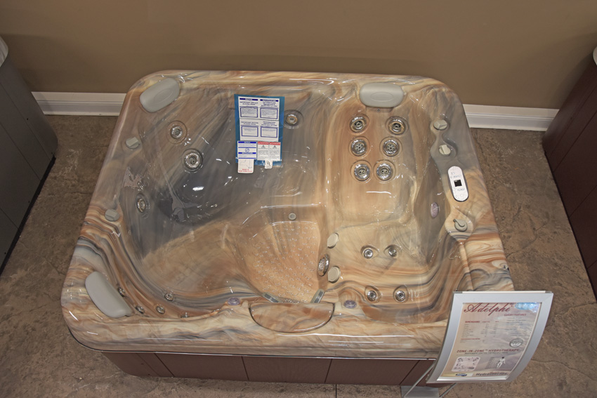 hot tubs saratoga spas - Tolland, CT